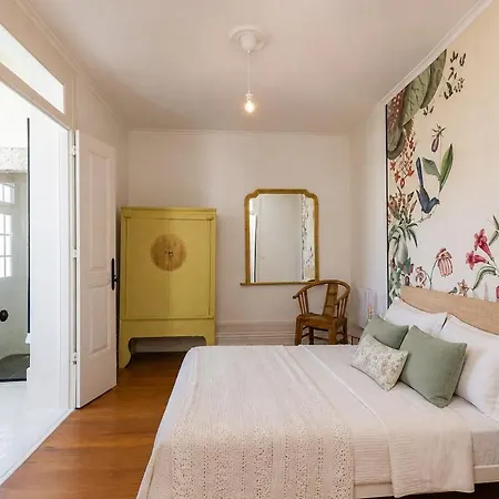 In With Private Garden * Oporto